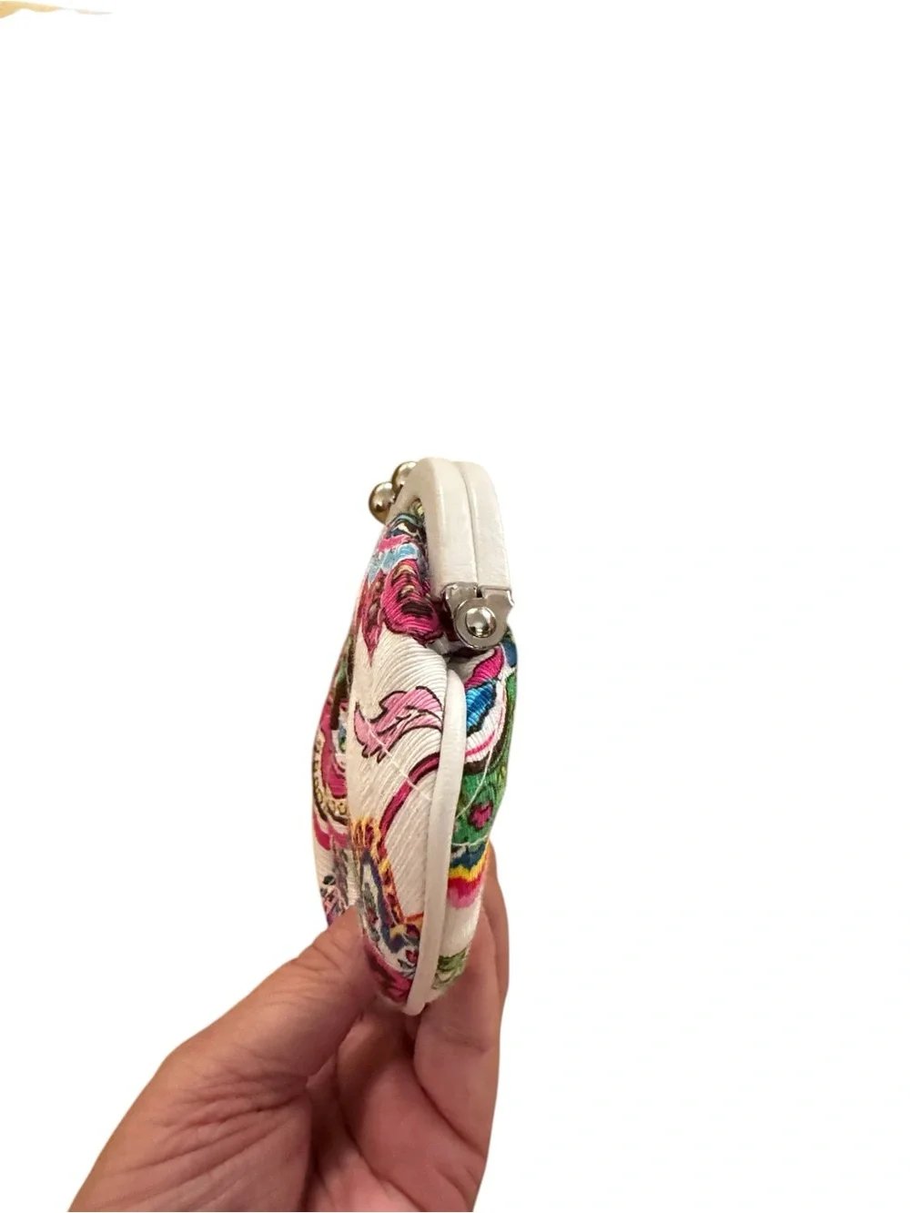 Vera Bradley Kisslock Coin Purse RETIRED - Picture 6 of 7